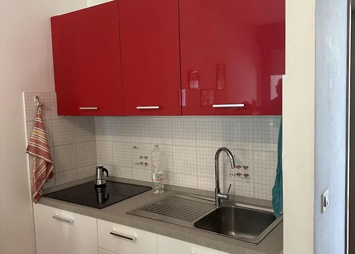 Cozy Flat With Balcony Near The Beach In Bibione Apartament